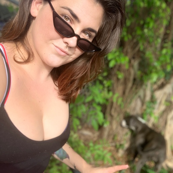 Meet your Posher, Emma - Picture 7 of 8